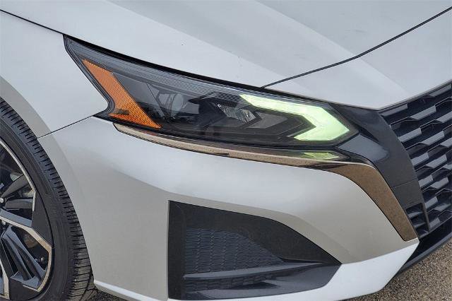 Used 2024 Nissan Altima 2.5 SR image 7
