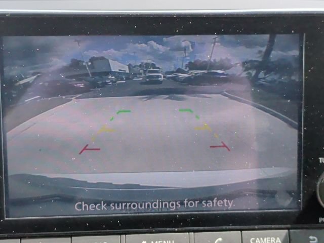 Used 2024 Nissan Rogue S AWD/4WD image 21