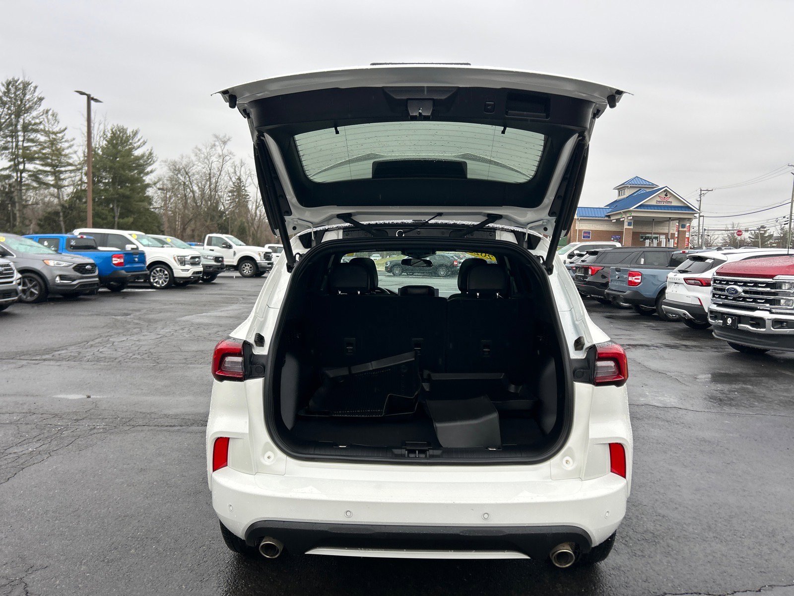 Certified 2023 Ford Escape ST-Line w/ Tech Pack #1 image 13