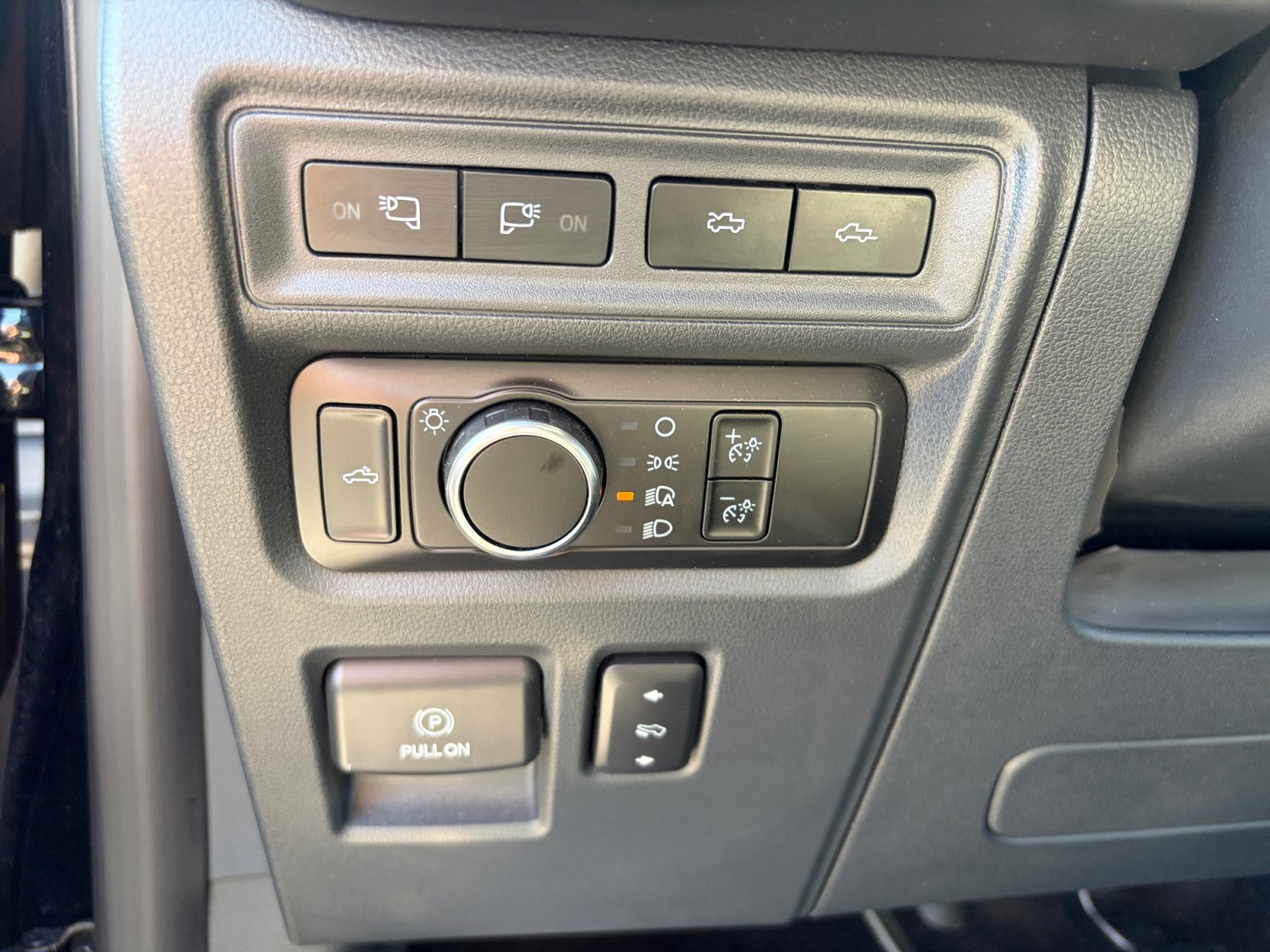 Certified 2023 Ford F150 Lightning Platinum AWD/4WD image 32