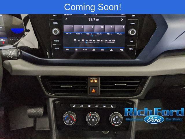 Used 2023 Volkswagen Taos SE image 8