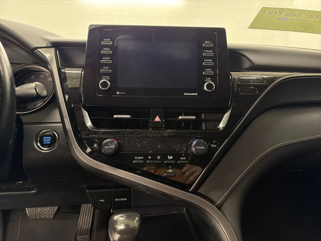 Used 2023 Toyota Camry SE w/ Convenience Package FWD image 22