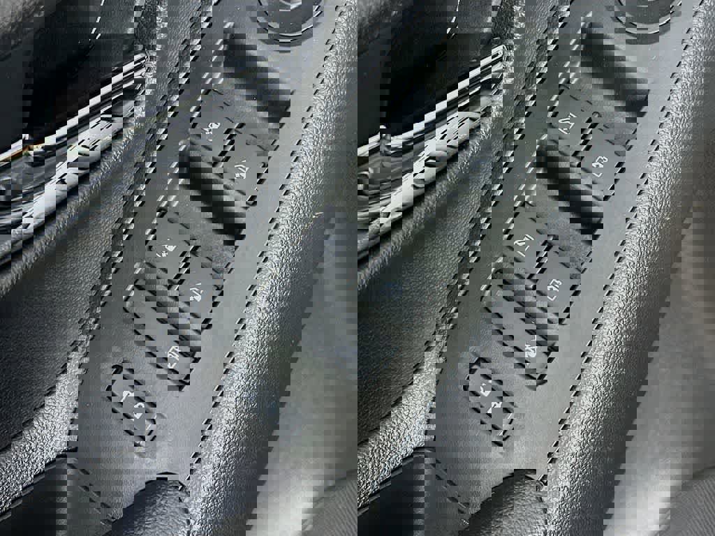 Used 2020 Chevrolet Trax LS w/ Tint and Cruise Package image 28