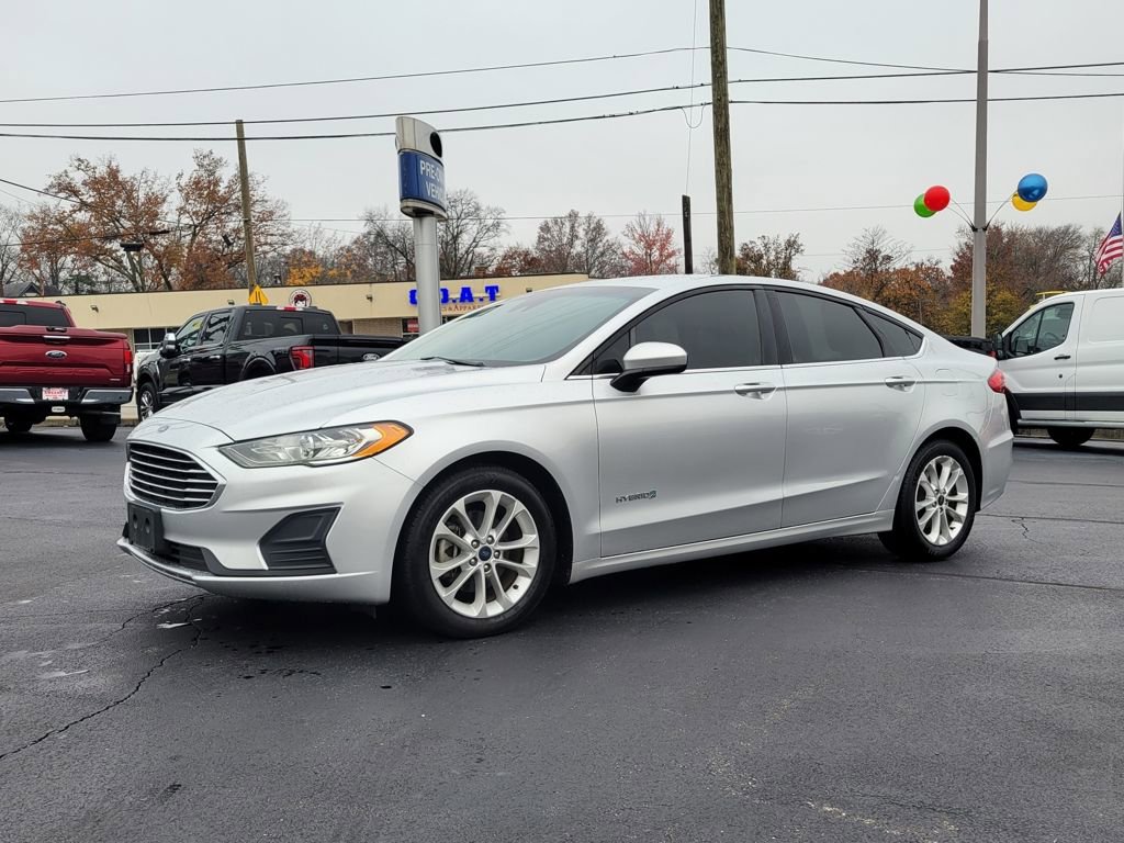 Certified 2019 Ford Fusion SE