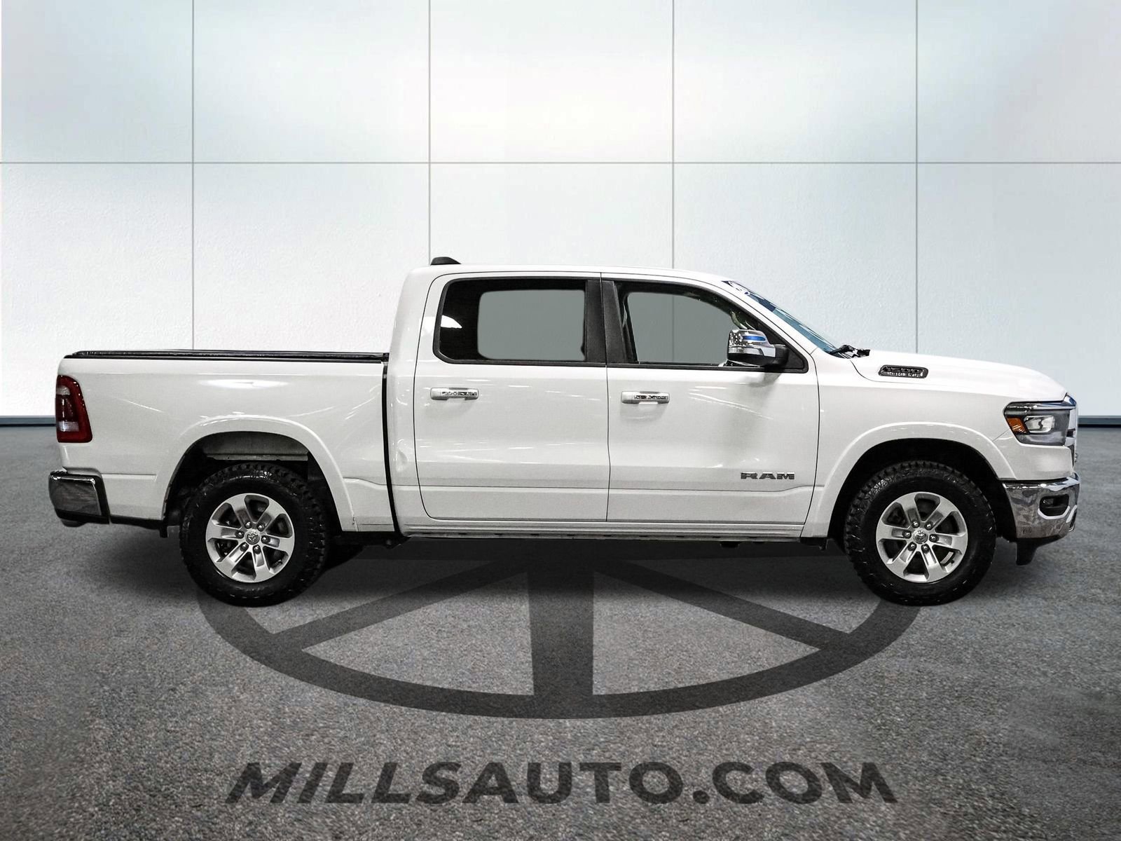 Used 2020 RAM 1500 Laramie image 3