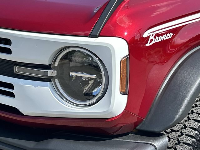 Certified 2025 Ford Bronco Heritage Edition AWD/4WD image 9