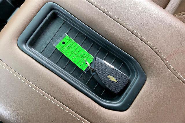 Used 2023 Chevrolet Tahoe High Country AWD/4WD image 15
