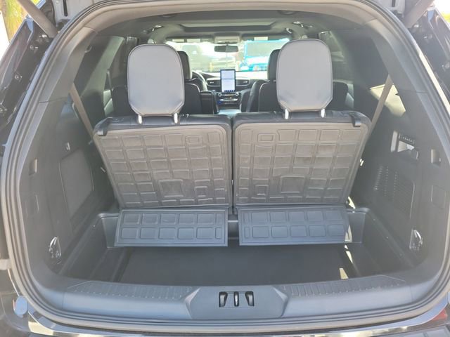 Certified 2023 Ford Explorer ST w/ Equipment Group 401A image 6