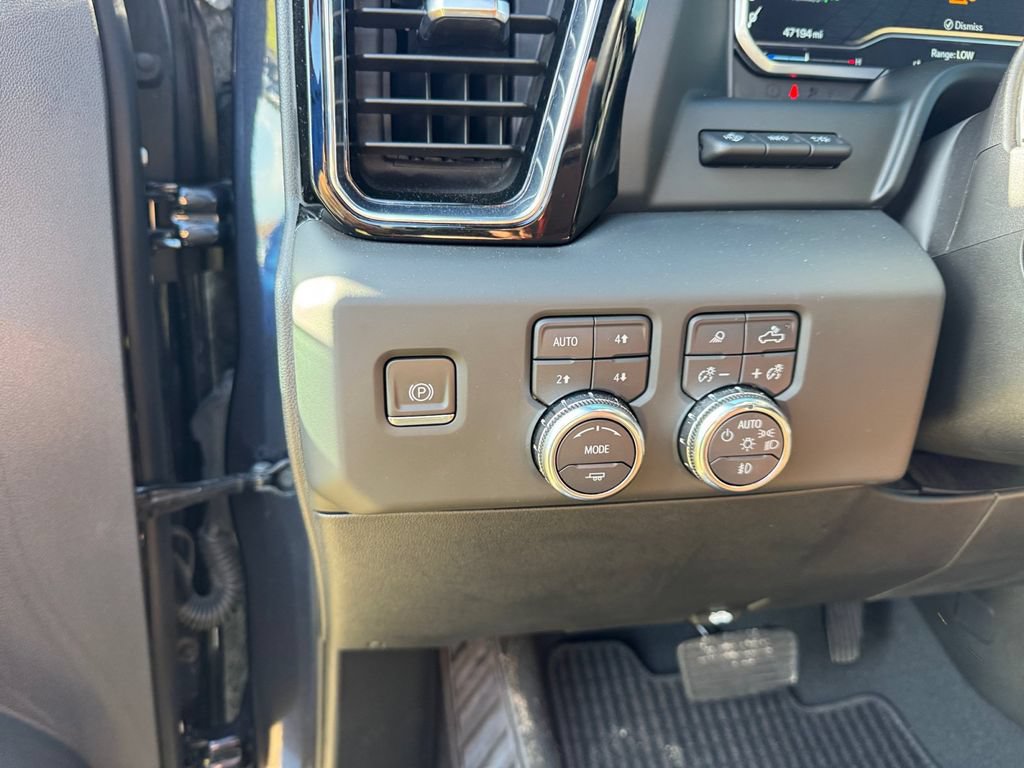 Used 2024 GMC Sierra 1500 Denali Ultimate AWD/4WD image 37