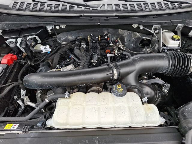 Certified 2025 Ford Expedition Active AWD/4WD image 30