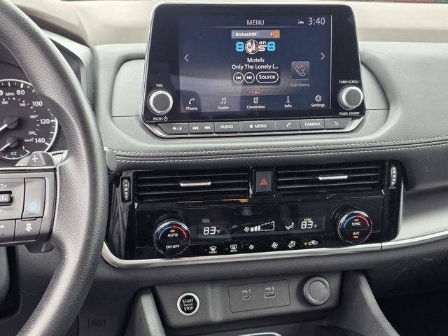 Used 2022 Nissan Rogue SV FWD image 6