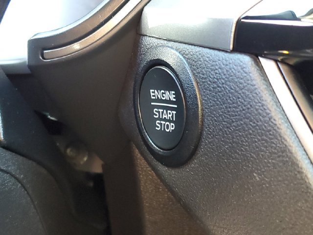 Certified 2025 Ford Escape Active FWD image 15