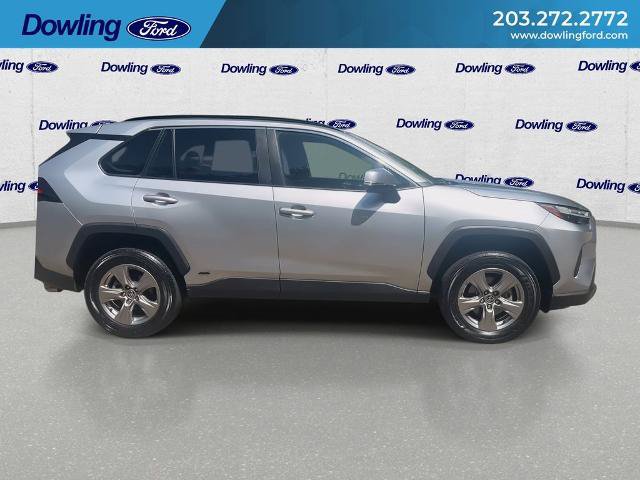 Used 2025 Toyota RAV4 XLE w/ Convenience Package AWD/4WD image 4