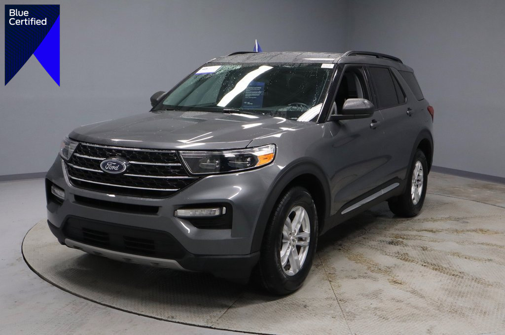 Certified 2023 Ford Explorer XLT w/ Equipment Group 202A image 1
