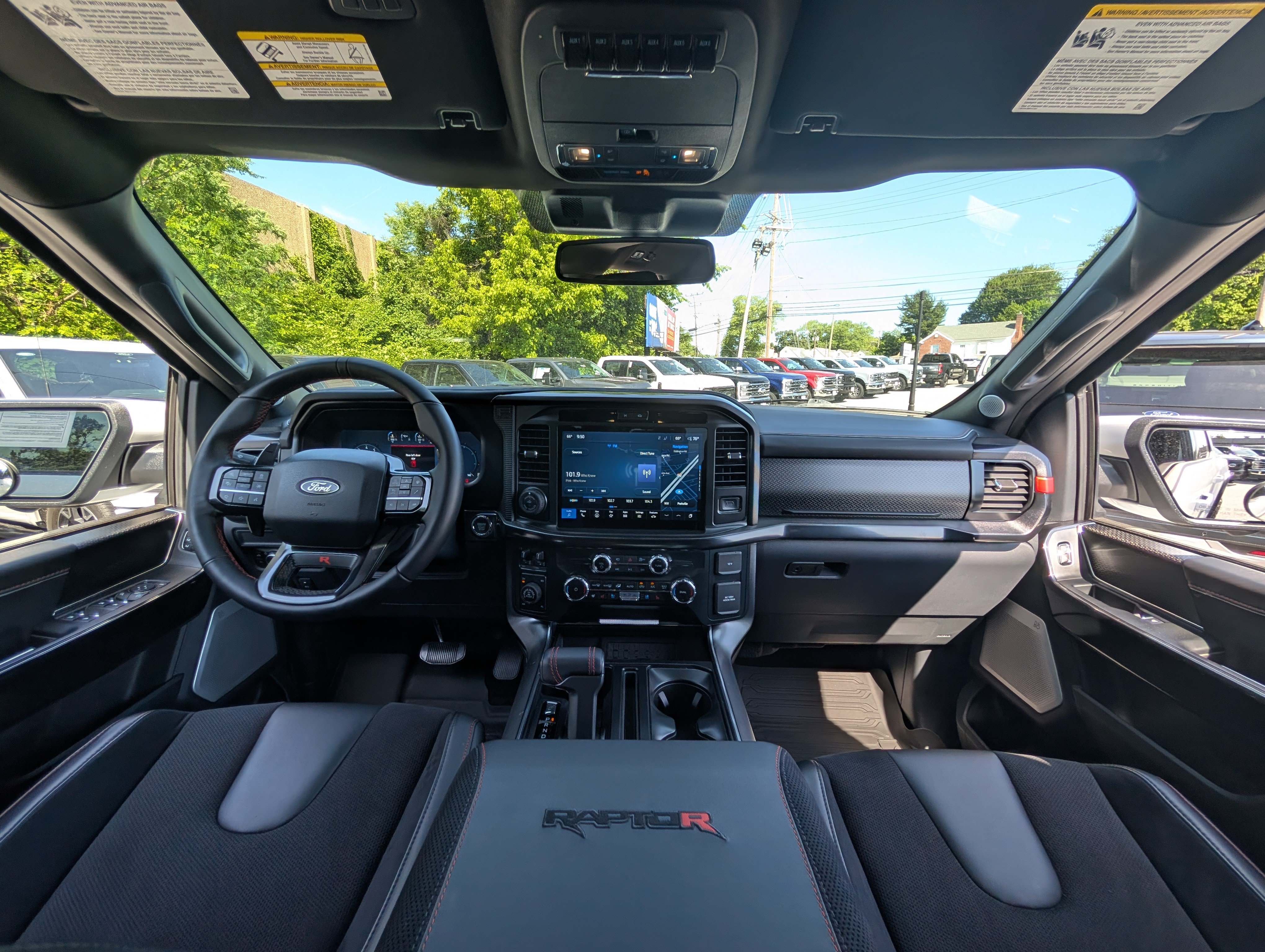Certified 2025 Ford F150 Raptor w/ Equipment Group 803A Raptor R AWD/4WD image 18