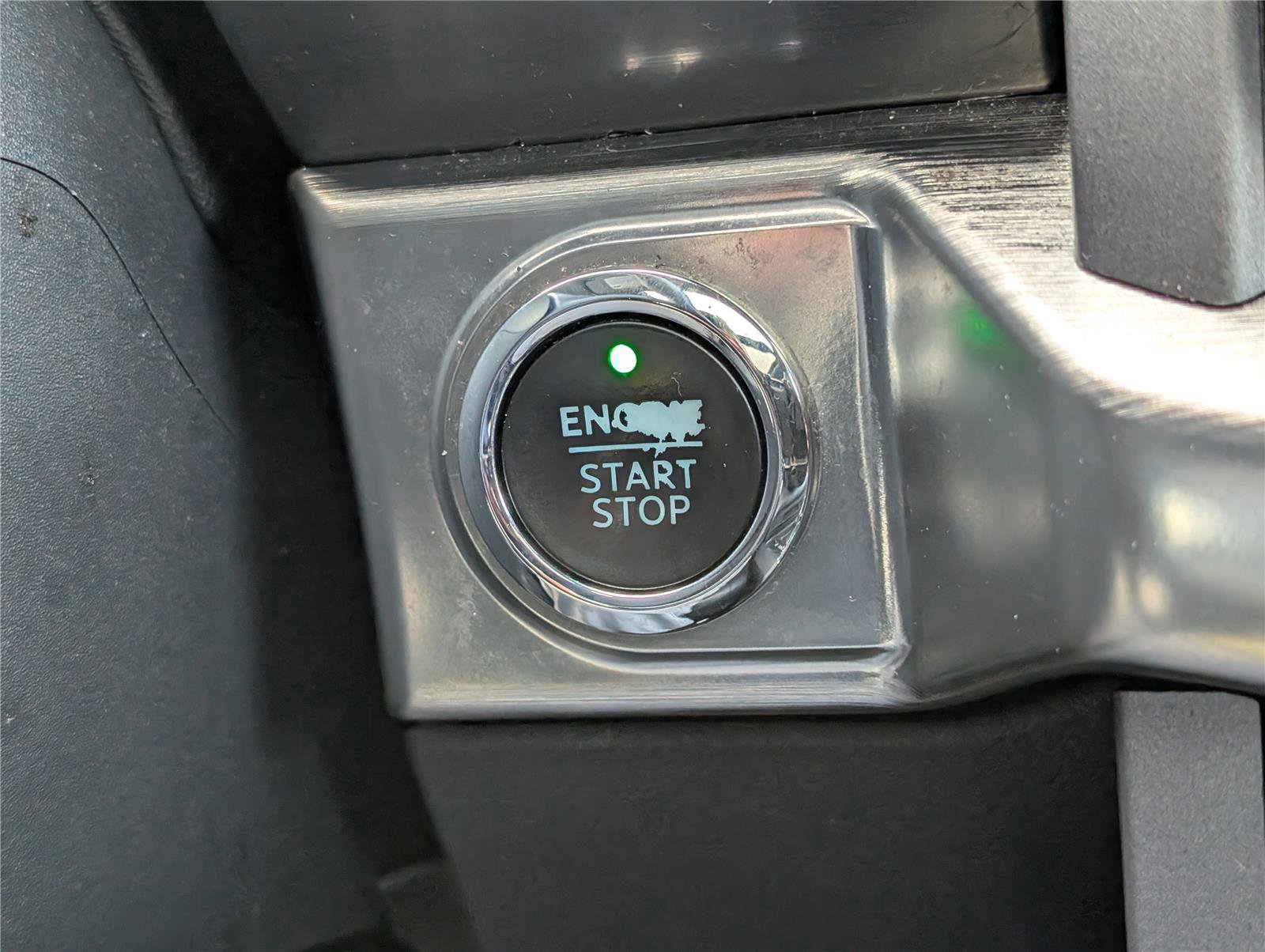 Certified 2023 Ford F150 Lariat w/ Equipment Group 502A High image 24