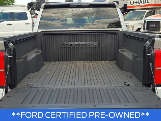 Used 2024 Toyota Tacoma SR5 RWD image 9