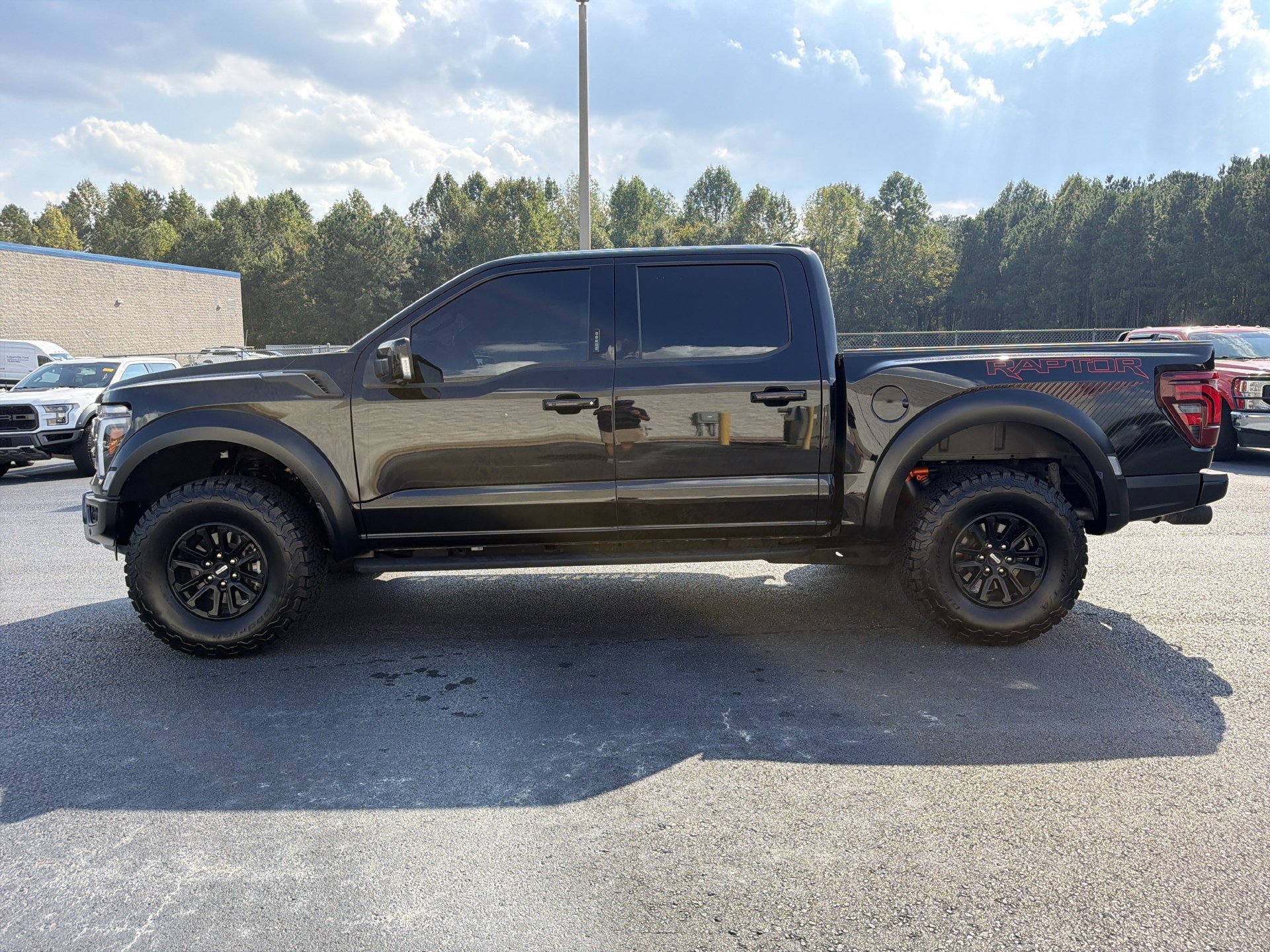 Certified 2024 Ford F150 Raptor AWD/4WD image 17