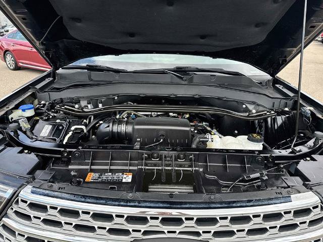 Certified 2022 Ford Explorer Limited AWD/4WD image 23