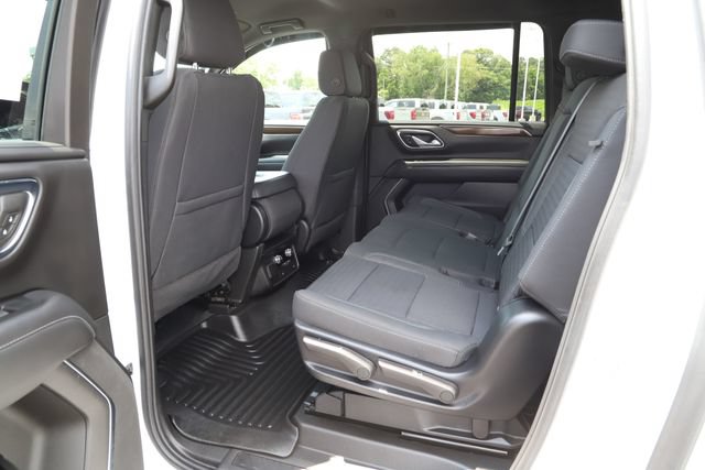 Used 2024 GMC Yukon XL SLE AWD/4WD image 17