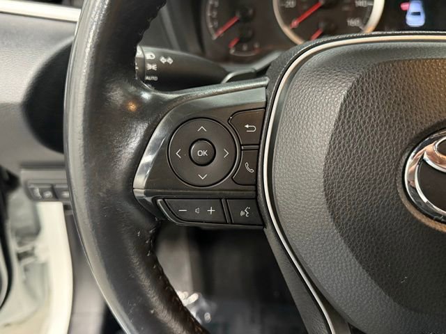 Used 2021 Toyota Corolla SE image 16