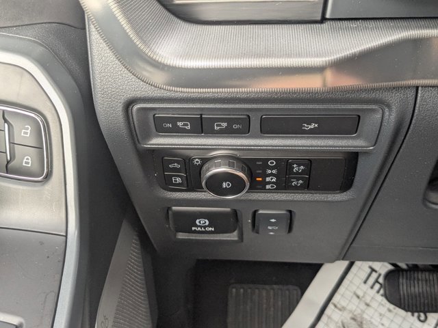 Certified 2024 Ford F150 Lariat w/ Equipment Group 502A High image 16
