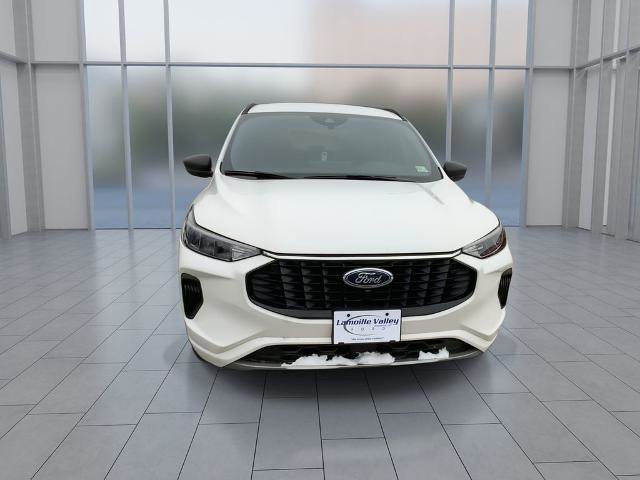 Certified 2023 Ford Escape ST-Line w/ Tech Pack #1 image 9