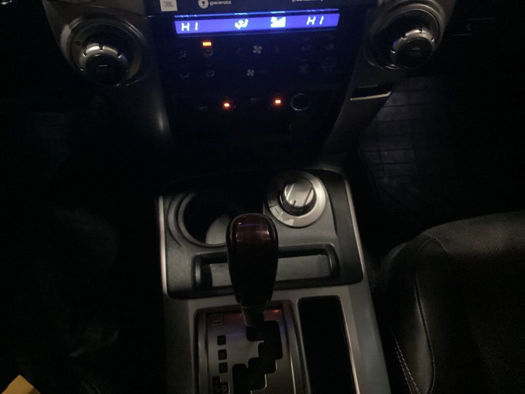 Used 2022 Toyota 4Runner Limited image 18