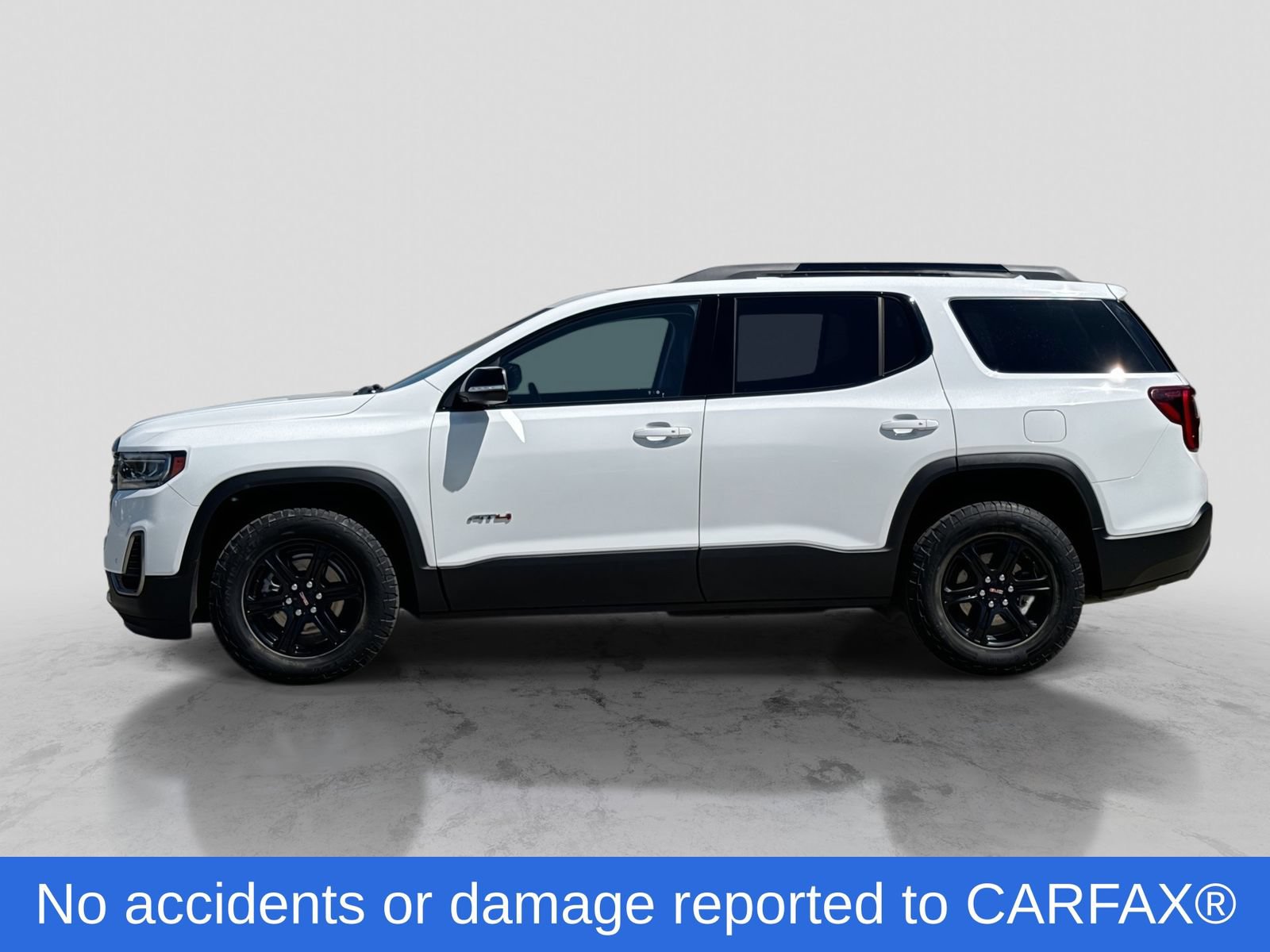 Used 2022 GMC Acadia AT4 w/ Preferred Package AWD/4WD image 3