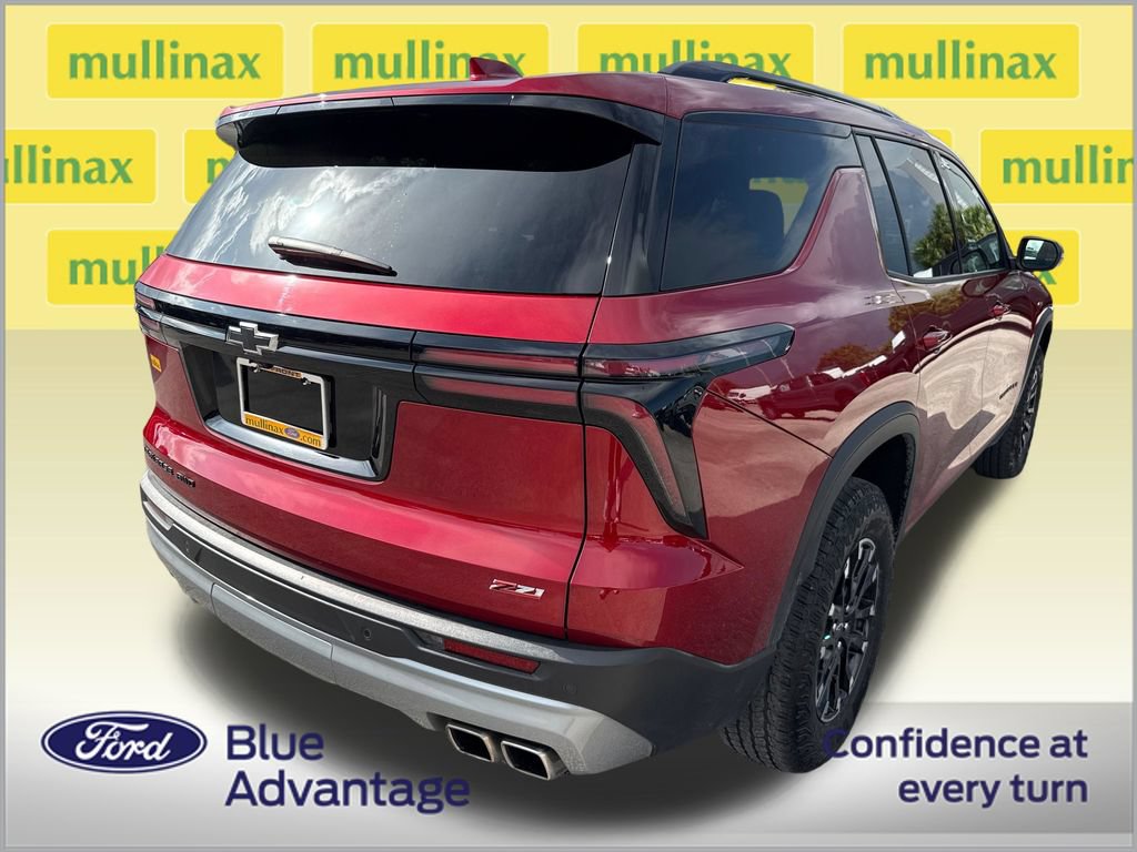 Used 2024 Chevrolet Traverse Z71 AWD/4WD image 4