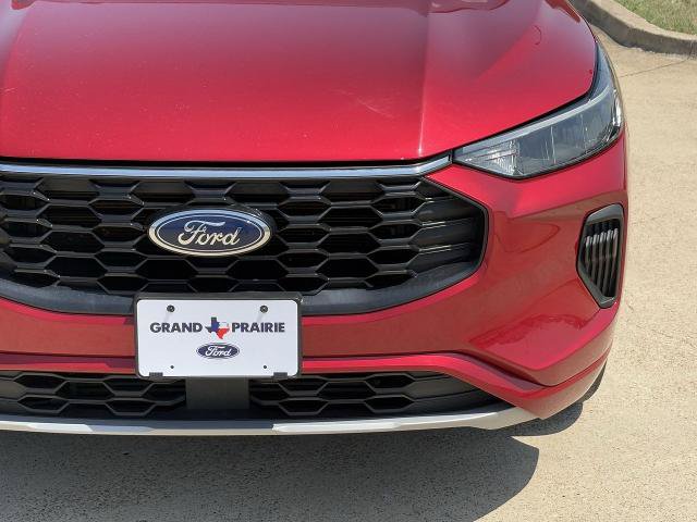 Certified 2024 Ford Escape ST-Line FWD image 10
