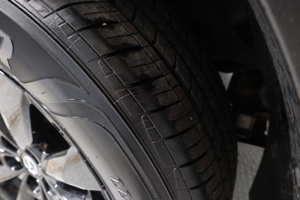 Used 2025 MAZDA CX-50 AWD 2.5 S w/ Premium Package image 20