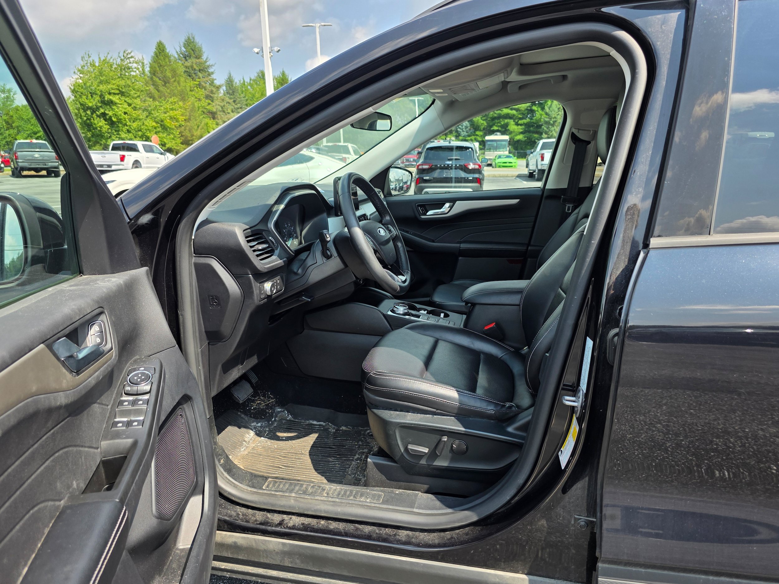 Certified 2022 Ford Escape SEL AWD/4WD image 19