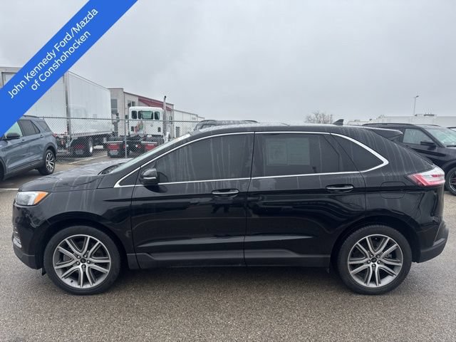 Certified 2024 Ford Edge Titanium w/ Equipment Group 301A AWD/4WD image 2