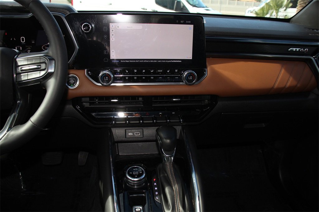 Used 2024 GMC Canyon AT4 w/ AT4 Premium Package image 18