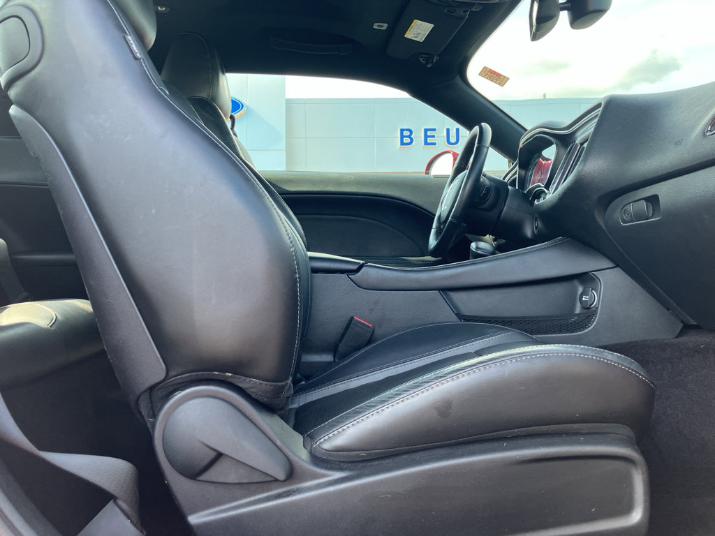 Used 2018 Dodge Challenger SXT Plus RWD image 30