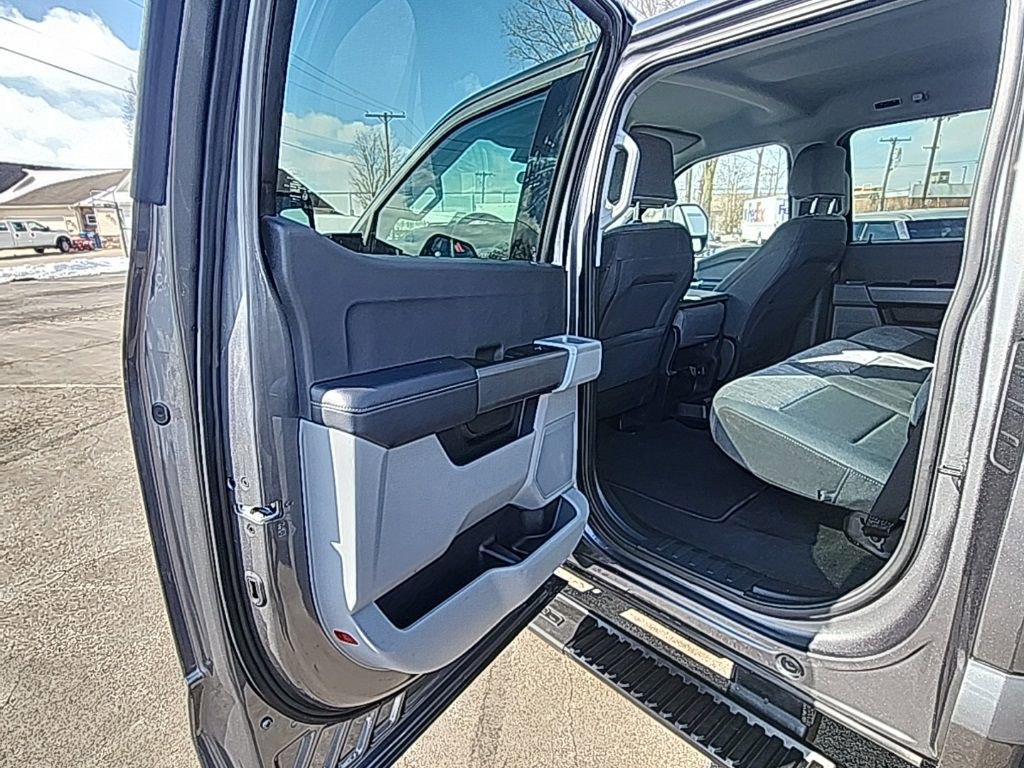 Certified 2025 Ford F350 XLT image 20