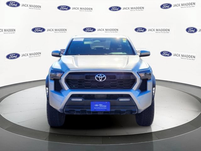 Used 2024 Toyota Tacoma TRD Off-Road AWD/4WD image 8
