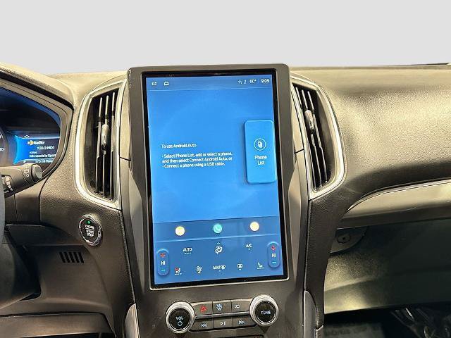 Certified 2024 Ford Edge Titanium AWD/4WD image 12