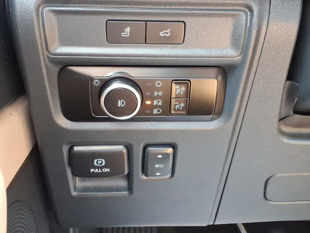 Certified 2023 Ford Expedition Max Limited AWD/4WD image 16