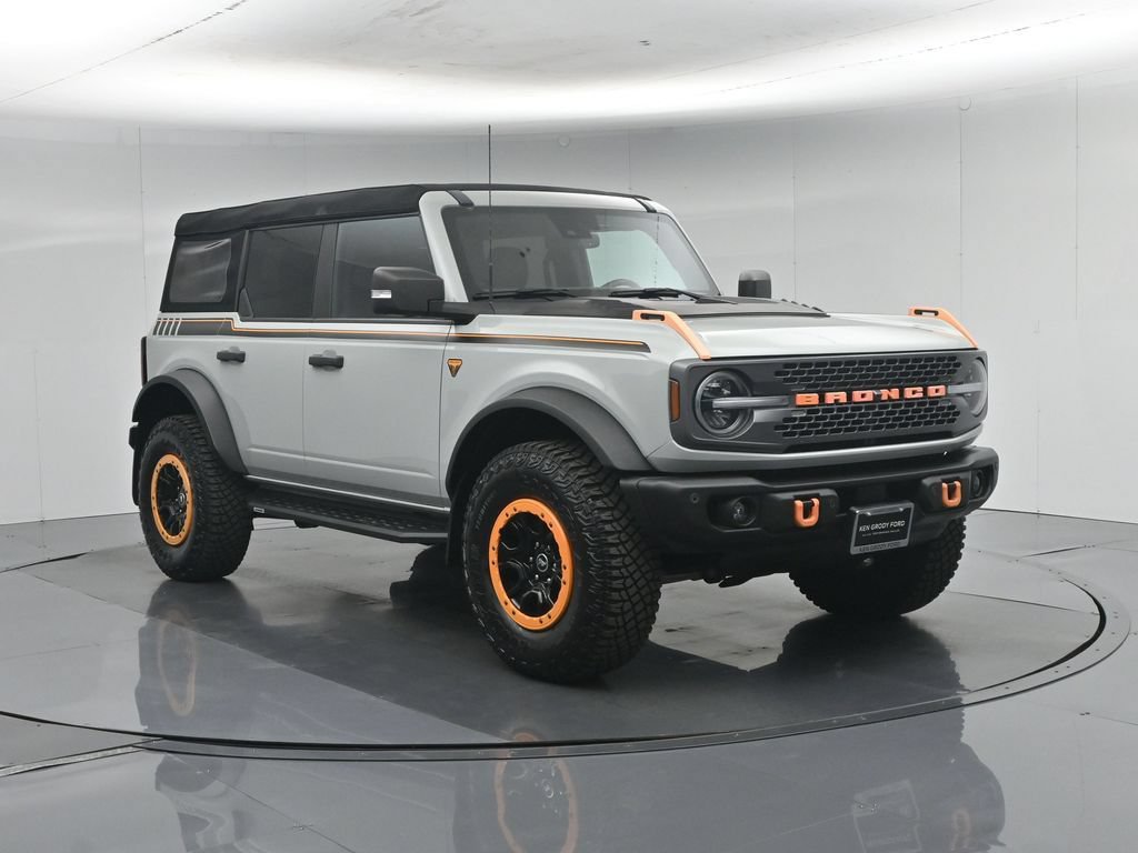 Certified 2023 Ford Bronco Badlands w/ Sasquatch Package AWD/4WD image 56