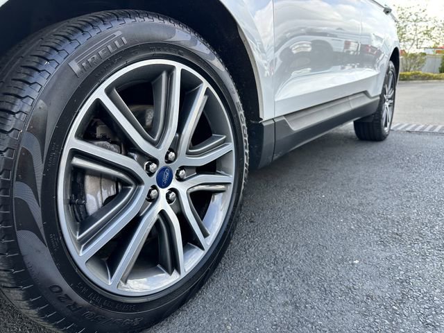 Certified 2022 Ford Edge Titanium image 13