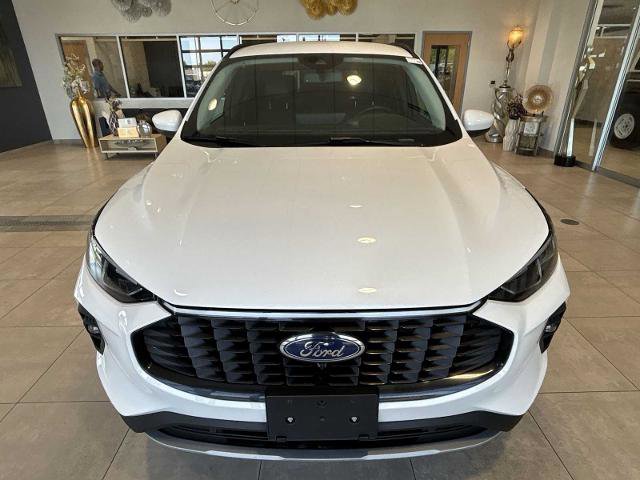 Certified 2024 Ford Escape Platinum AWD/4WD image 8