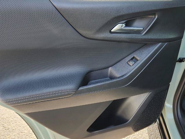 Used 2026 Chevrolet Equinox LT FWD image 22