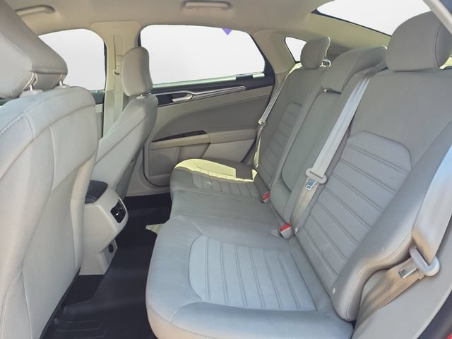 Certified 2020 Ford Fusion SE FWD image 15