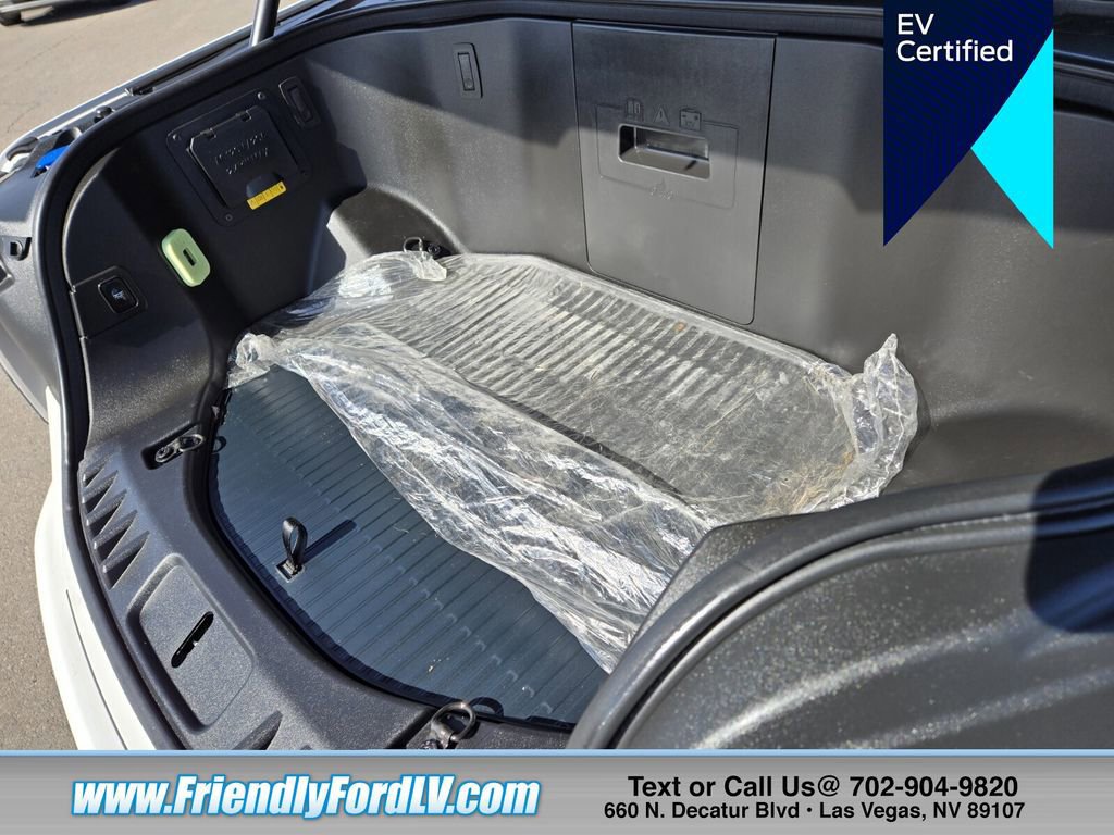 Certified 2023 Ford F150 Lightning Pro image 16