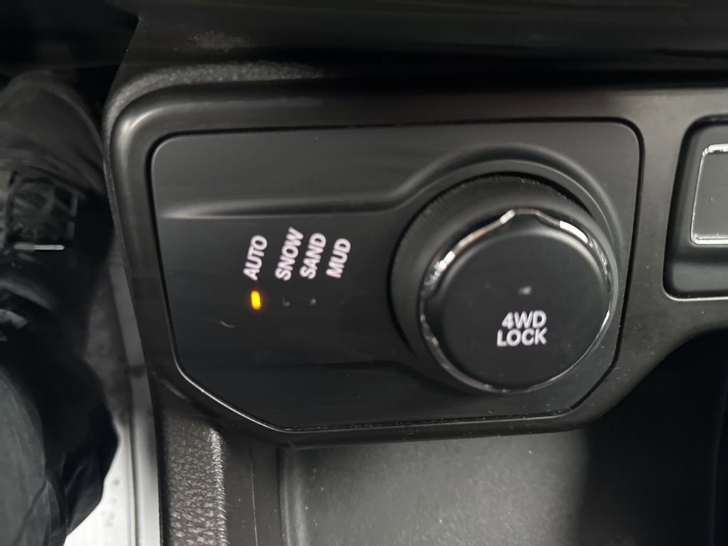 Used 2021 Jeep Renegade Latitude image 5