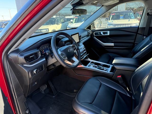 Certified 2023 Ford Explorer XLT w/ Equipment Group 202A image 14