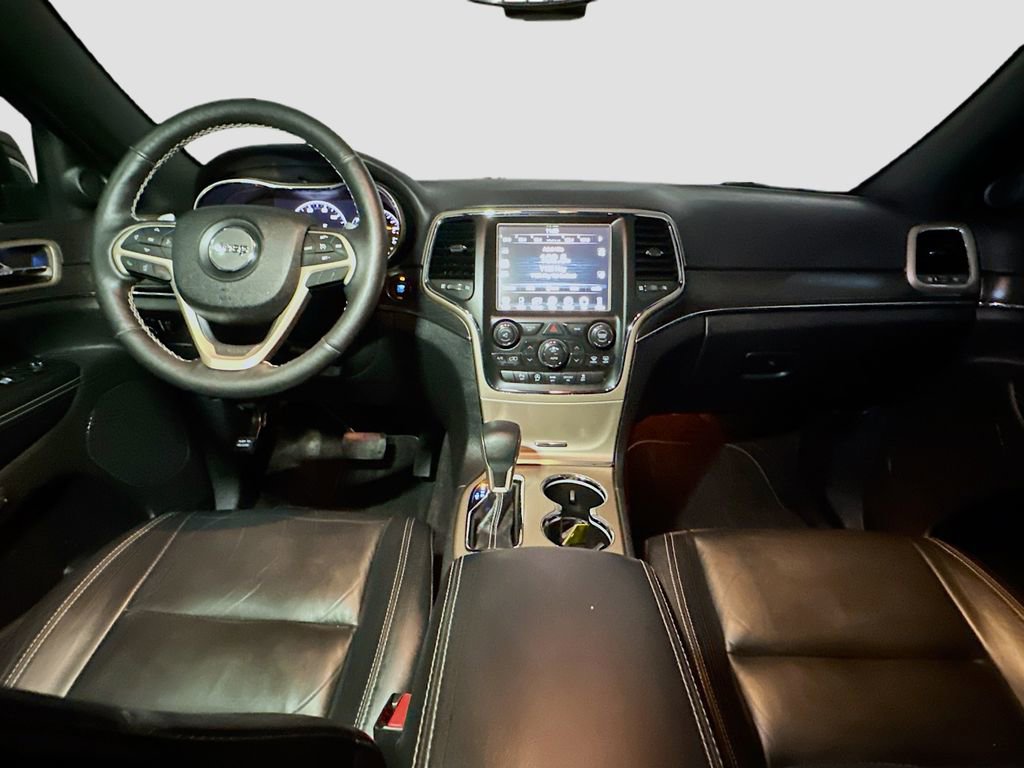 Used 2017 Jeep Grand Cherokee Limited AWD/4WD image 12