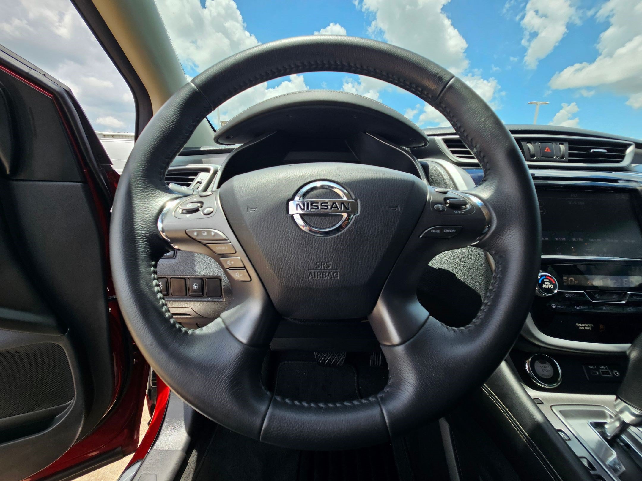 Used 2022 Nissan Murano SV AWD/4WD image 18